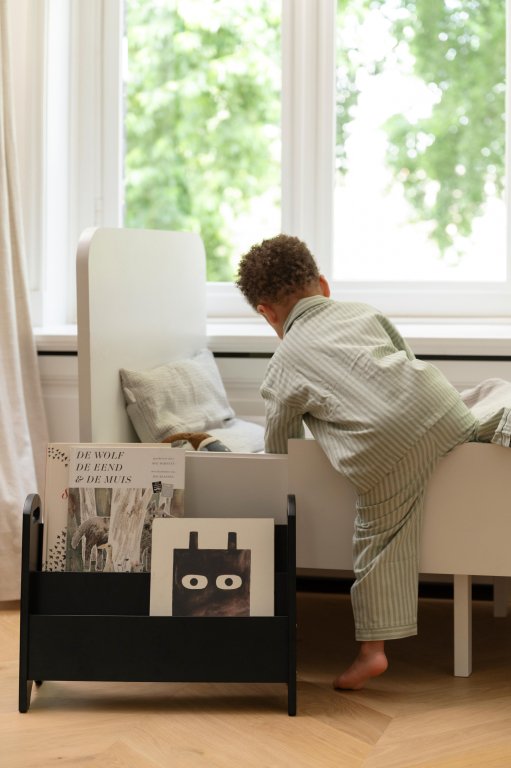 Gallery image for position 6