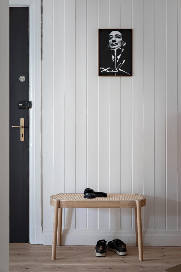 Gallery image for position 14