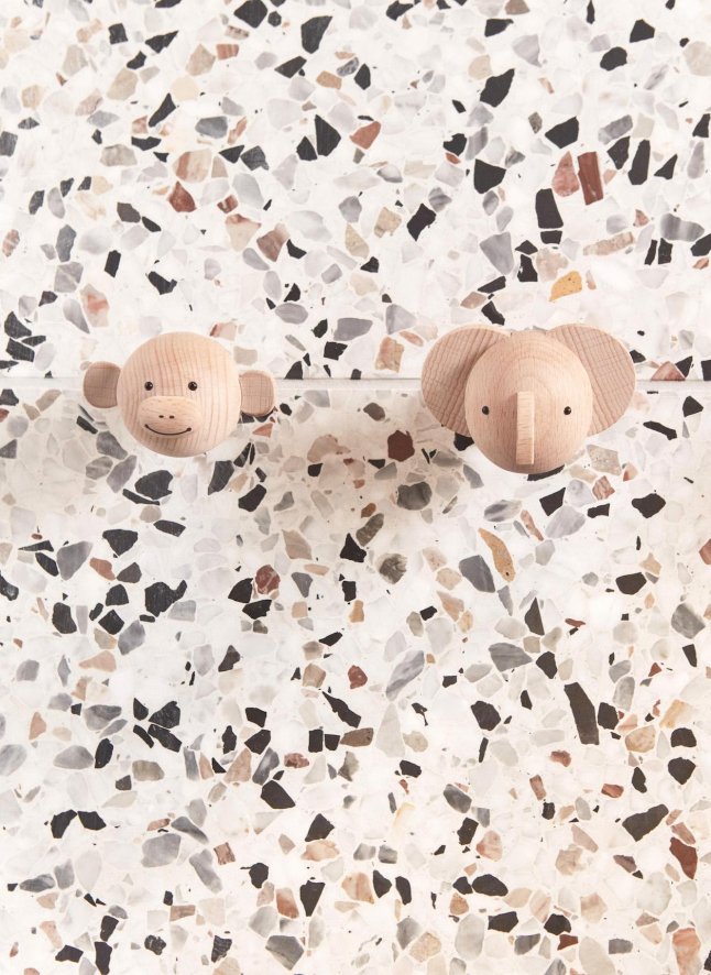 Gallery image for position 3