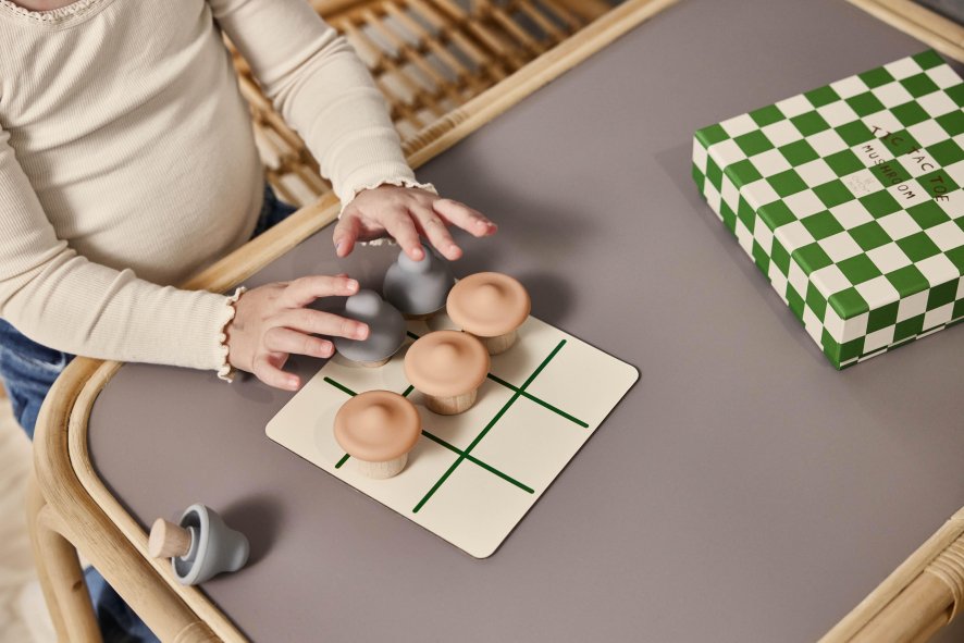 Gallery image for position 1