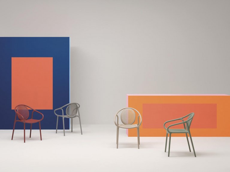 Gallery image for position 4