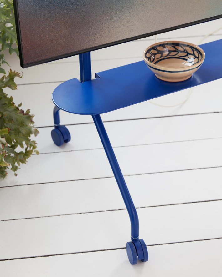 Gallery image for position 6