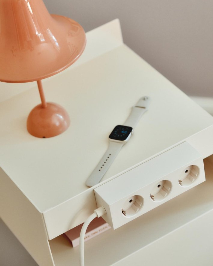 Gallery image for position 9