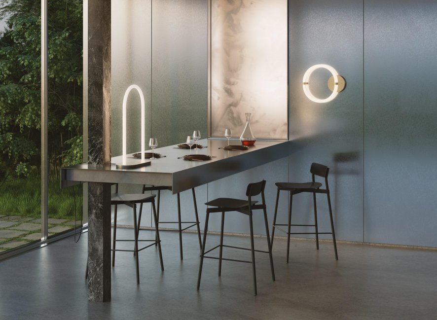 Gallery image for position 1