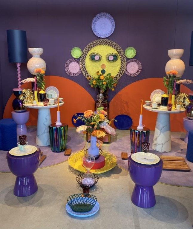 Gallery image for position 8