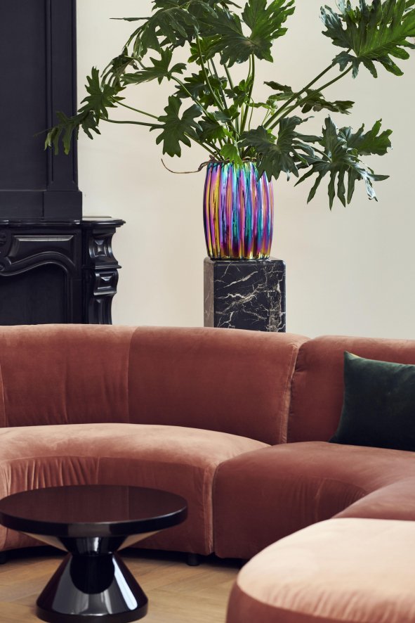 Gallery image for position 9