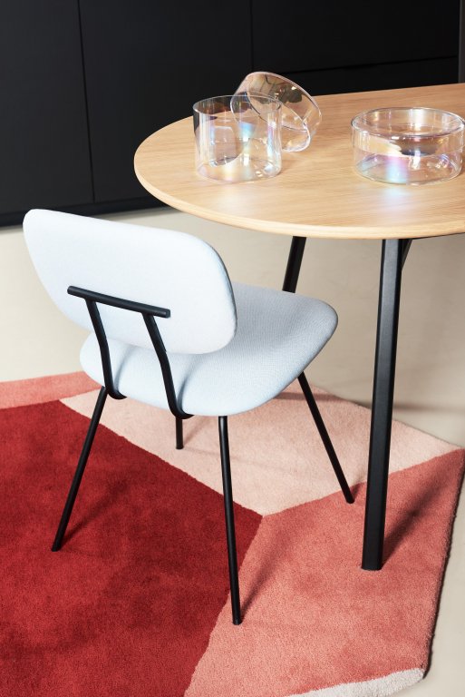 Gallery image for position 1