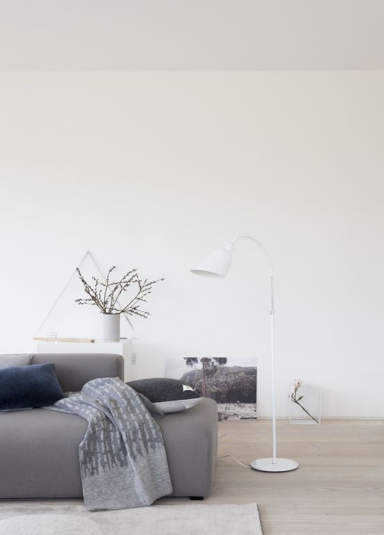 Gallery image for position 23