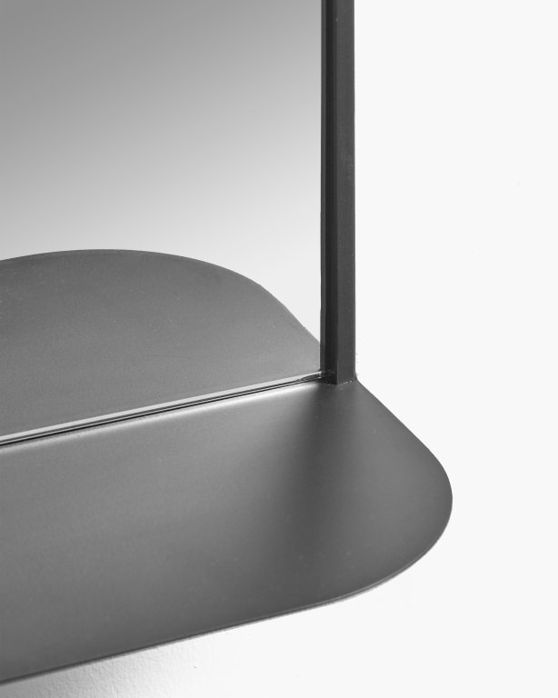 Gallery image for position 2