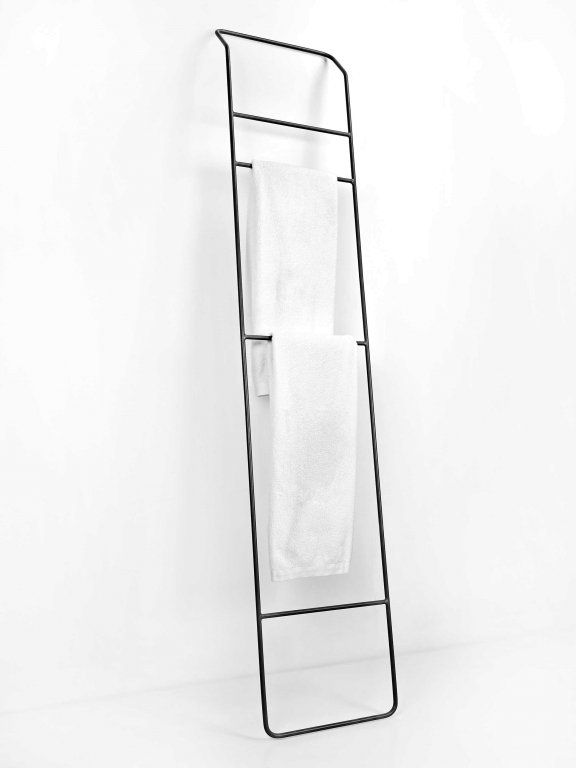 Gallery image for position 1