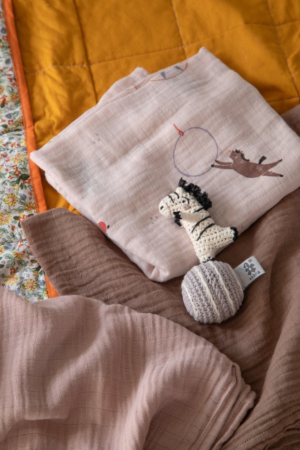 Gallery image for position 2