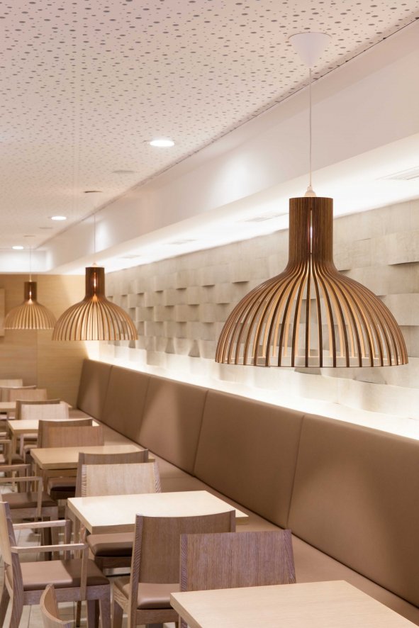 Gallery image for position 9