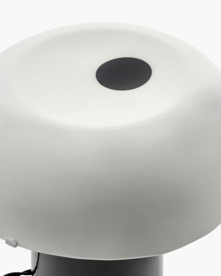 Gallery image for position 1