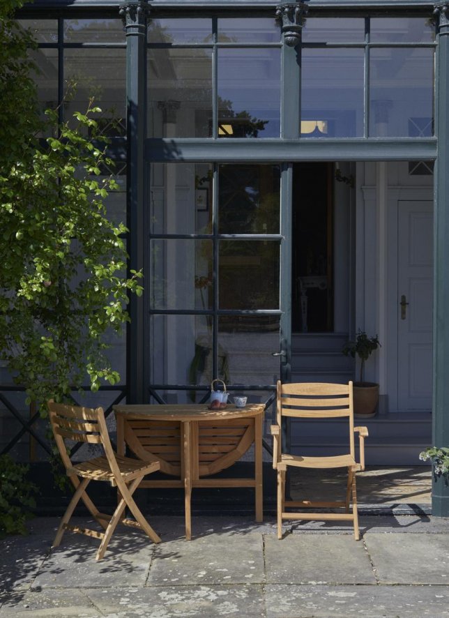 Gallery image for position 4