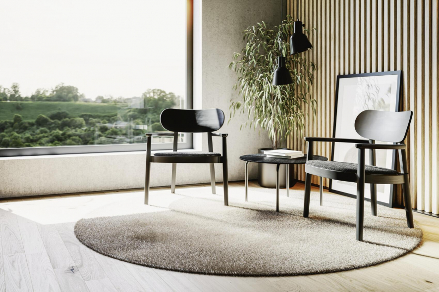 Gallery image for position 1