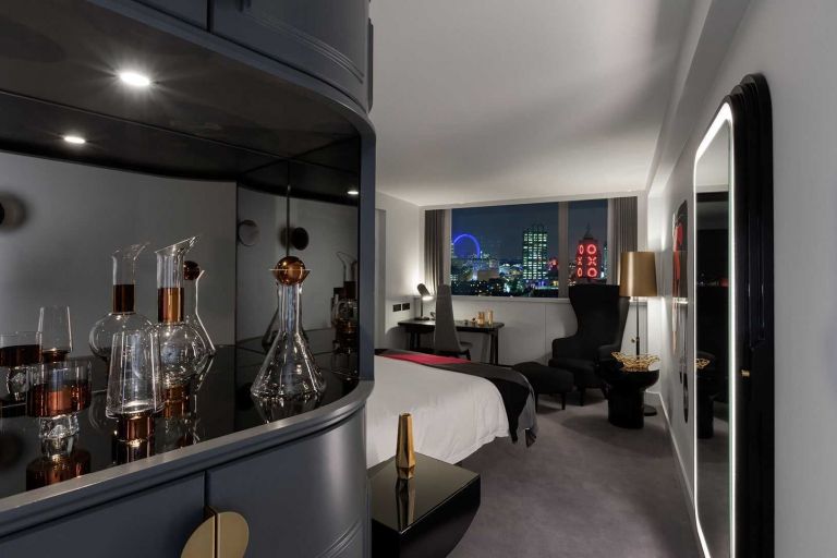 Gallery image for position 14