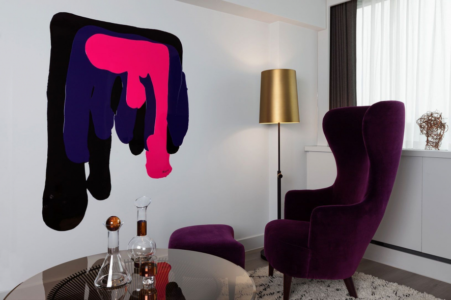 Gallery image for position 4