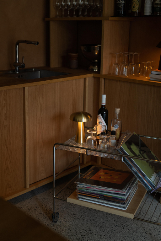 Gallery image for position 20