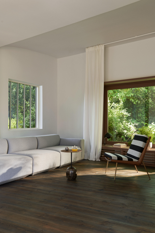 Gallery image for position 7