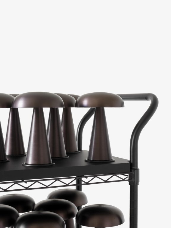 Gallery image for position 27