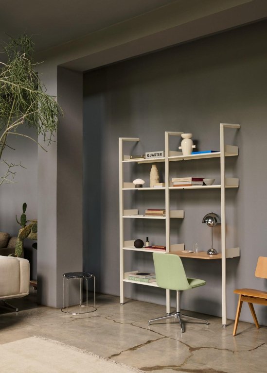 Gallery image for position 4