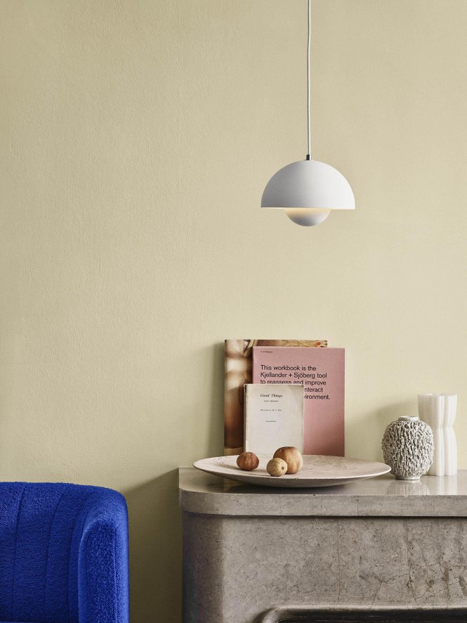 Gallery image for position 2