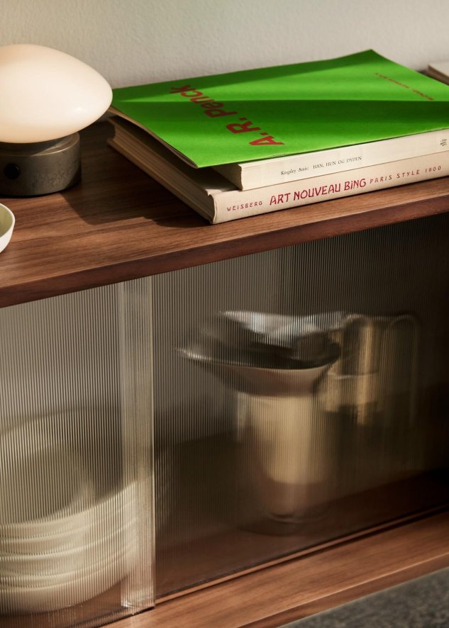 Gallery image for position 2