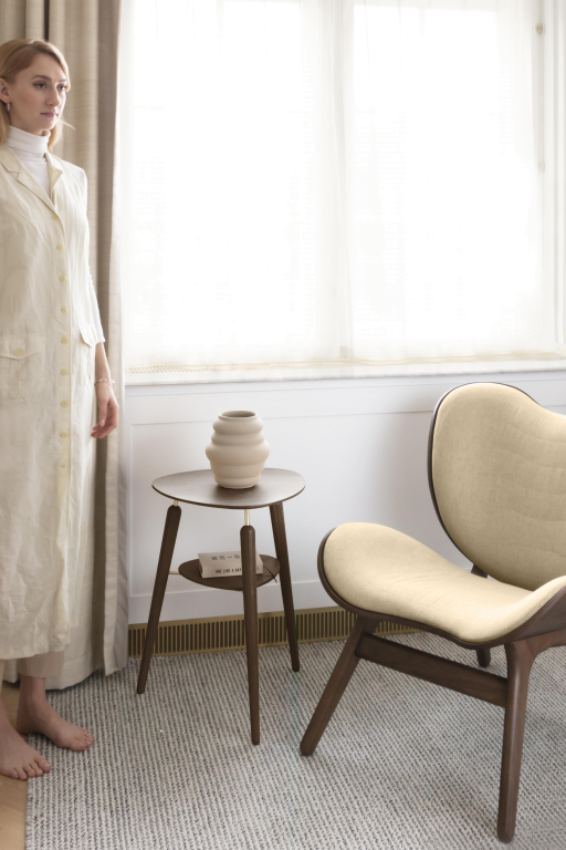 Gallery image for position 1