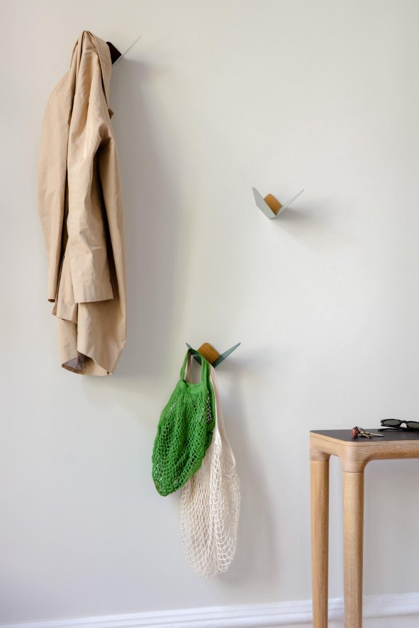 Gallery image for position 1