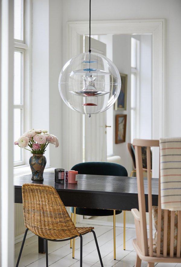 Gallery image for position 12