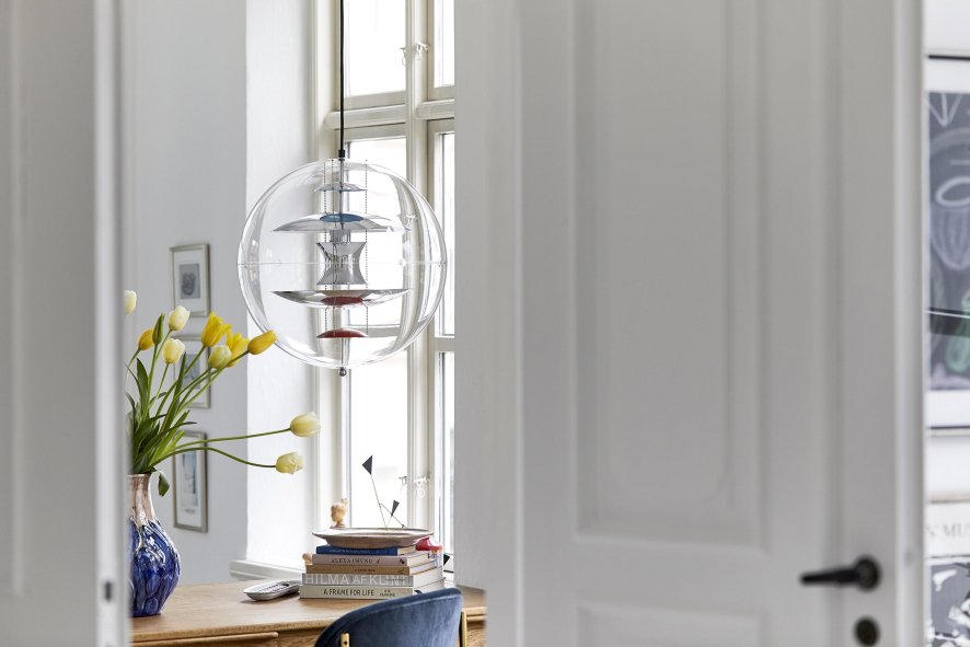 Gallery image for position 14