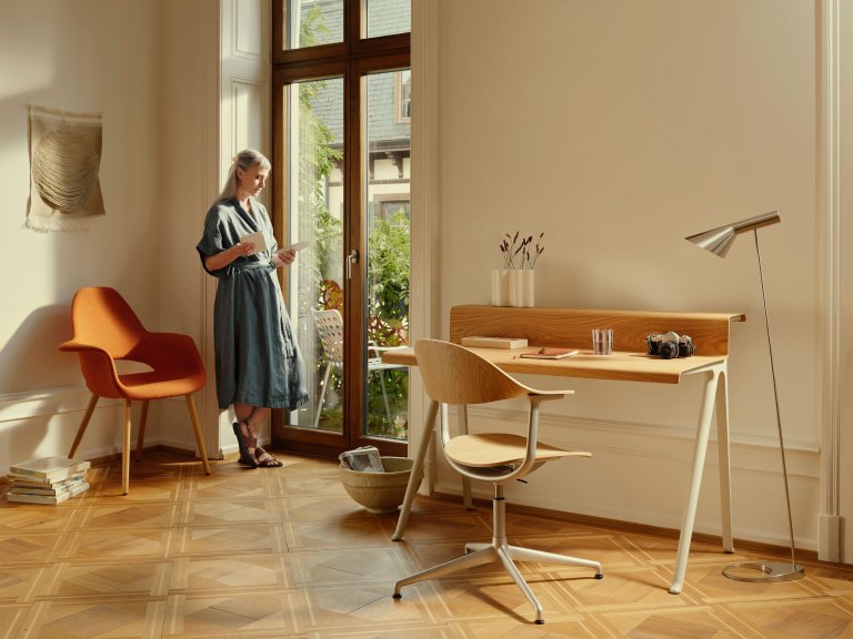 Gallery image for position 4