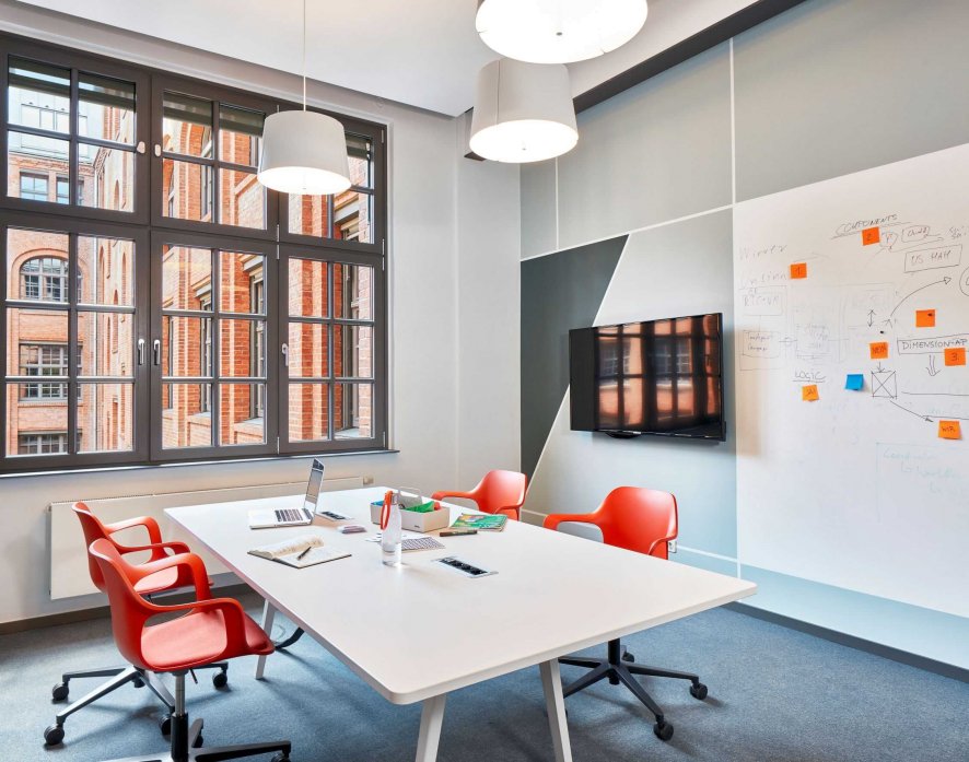 Gallery image for position 2