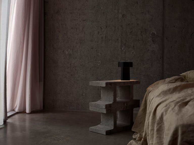 Gallery image for position 2