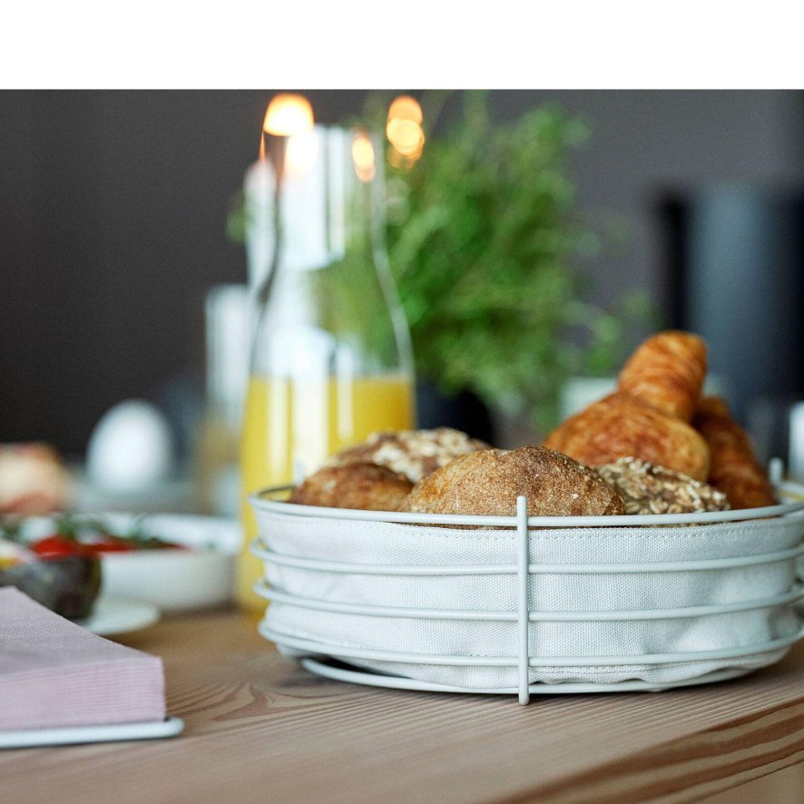 Gallery image for position 1