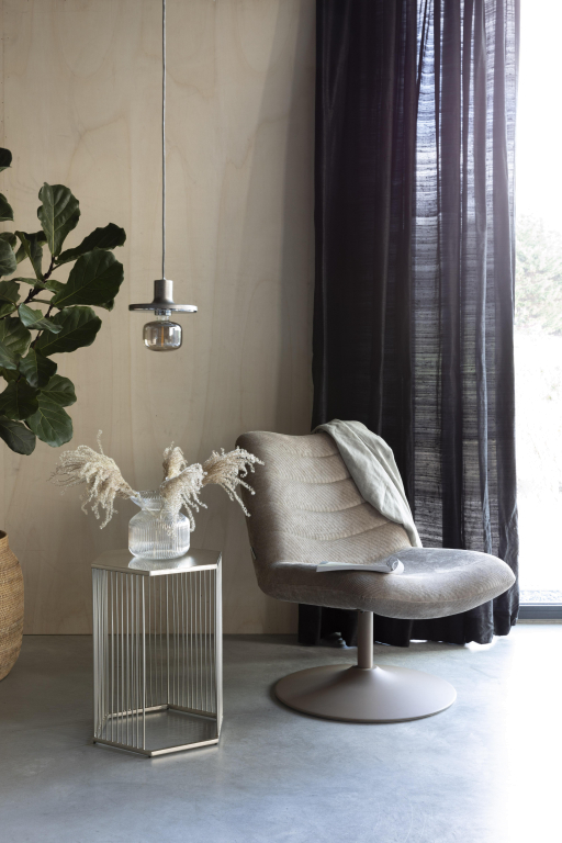 Gallery image for position 9