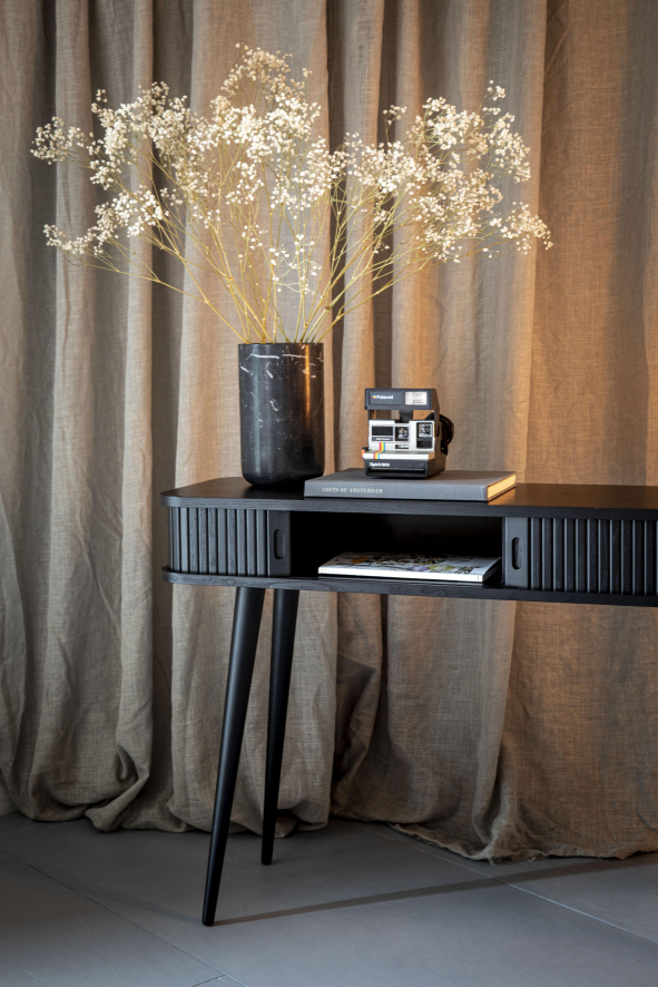 Gallery image for position 32