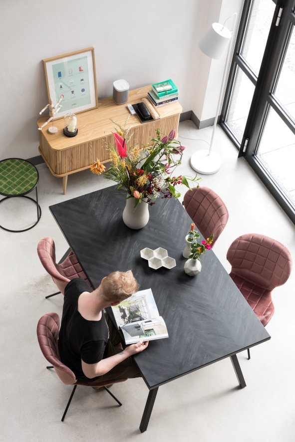 Gallery image for position 15