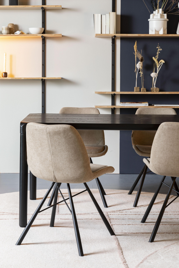 Gallery image for position 17