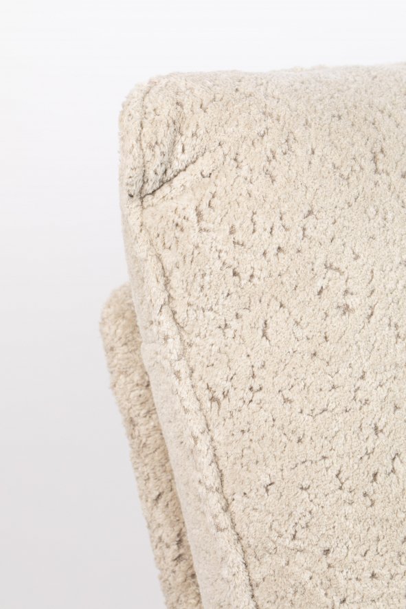 Gallery image for position 18